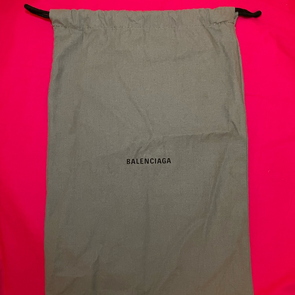 BALENCIAGA DUST BAG TOTE 10x15